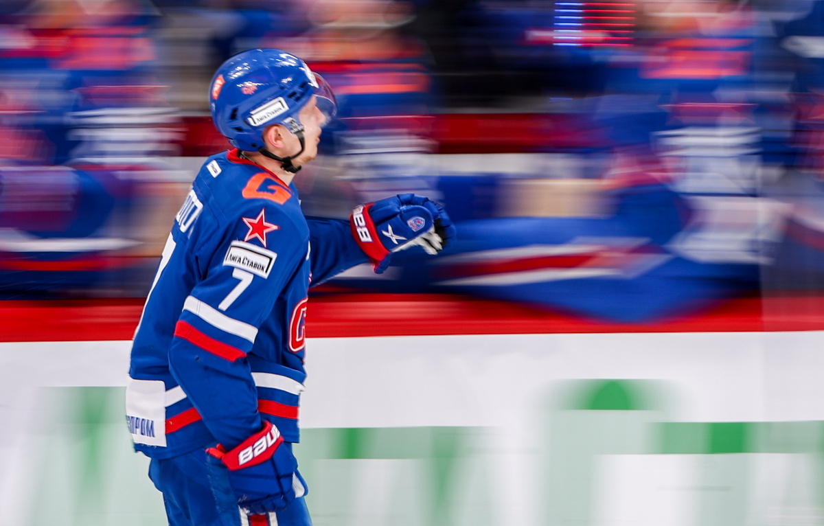    Василий Глотов  Петр Ковалев/ТАСС