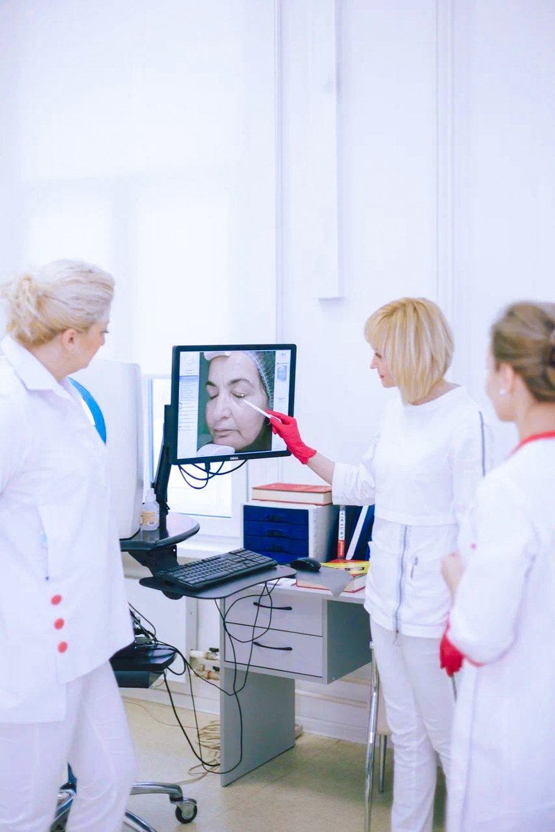 Диагностика кожи на аппарате Visia «А клиника»