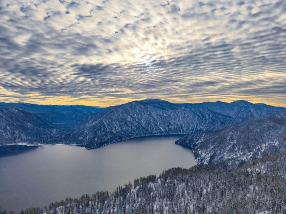    Телецкое озеро. Источник: Татьяна Клименко, Роман Воробьев
