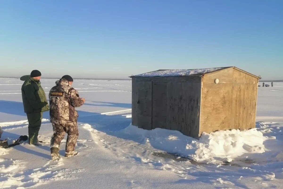    Рыбацкие домики убрали с озера Увильды в Челябинской области