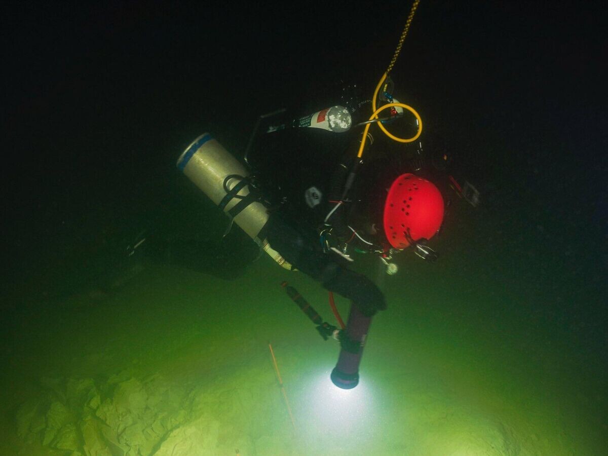    Водолаз во время погружения к месту повреждения газопровода Balticconnector© Фото : Военно-морские силы Финляндии/X