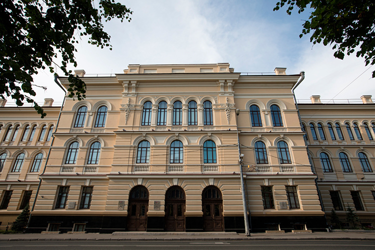    Как стало известно «БИЗНЕС Online», на днях замминистра сельского хозяйства РФ Максим Боровой подписал приказ о реорганизации Казанского государственного аграрного университета.   
Фото: «БИЗНЕС Online»