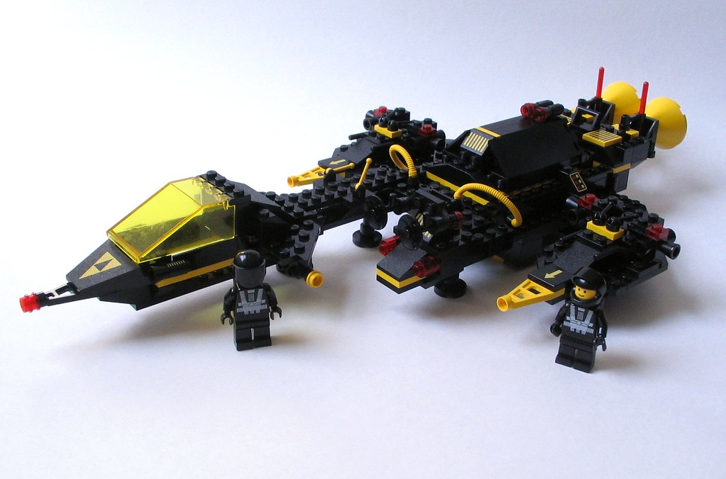 Набор LEGO® «Blacktron: Ренегат» (арт. 6954) 1987 года