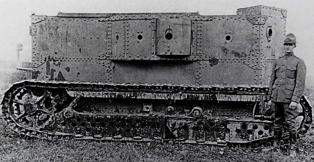 Картинка из свободных источников. Бензино-электрический танк  HOLT
