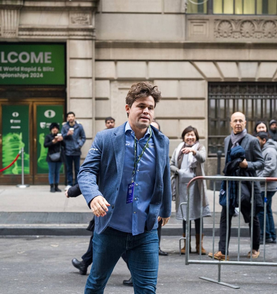 Магнус Карлсен покидает ЧМ по рапиду и блицу