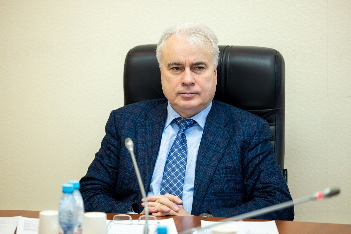 Павел Завальный