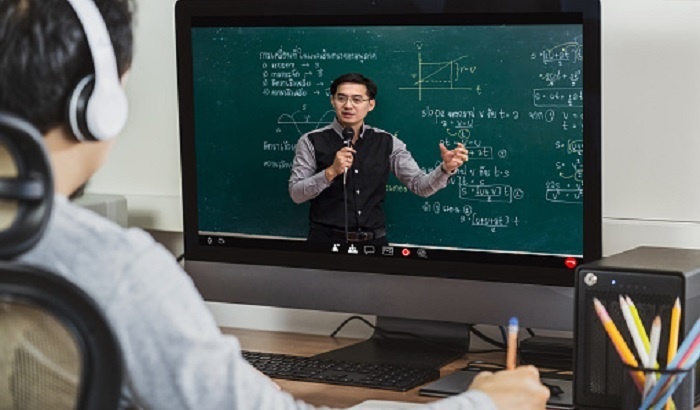    «Бомба» для школы