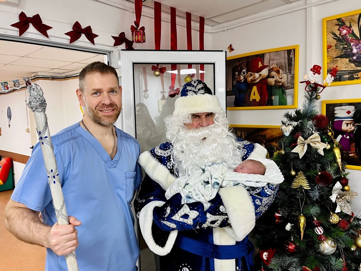    В Кардиоцентре Югры выполнили сложнейшую операцию на сердце новорожденной из Ханты-Мансийска