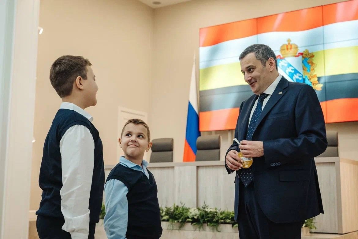 Листайте вправо, чтобы увидеть больше изображений