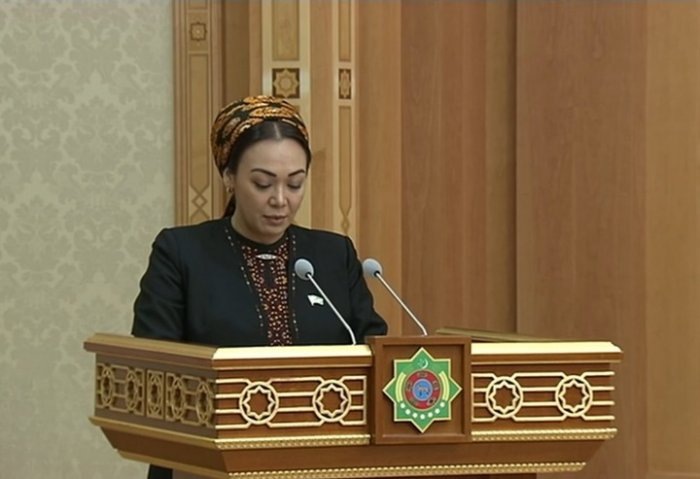 Председатель Междлиса Дуньягозель Гулманова на расширенном заседании Кабинета Министров и Государственного совета безопасности, 27 декабря, 2024 г., Ашхабад, Туркменистан