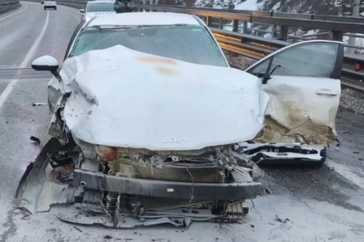    В Сочи в аварии на трассе Адлер – Красная поляна погиб человек