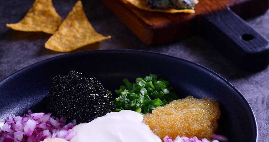 Салат-закуска из четырёх видов икры