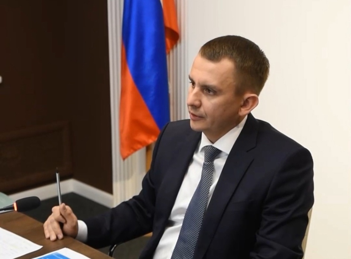    Под руководством мэра Курска прошло последнее в 2025 году расширенное оперативное совещание