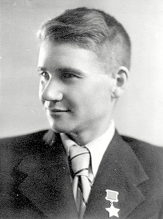 Герой Советского Союза Иванов Василий Митрофанович