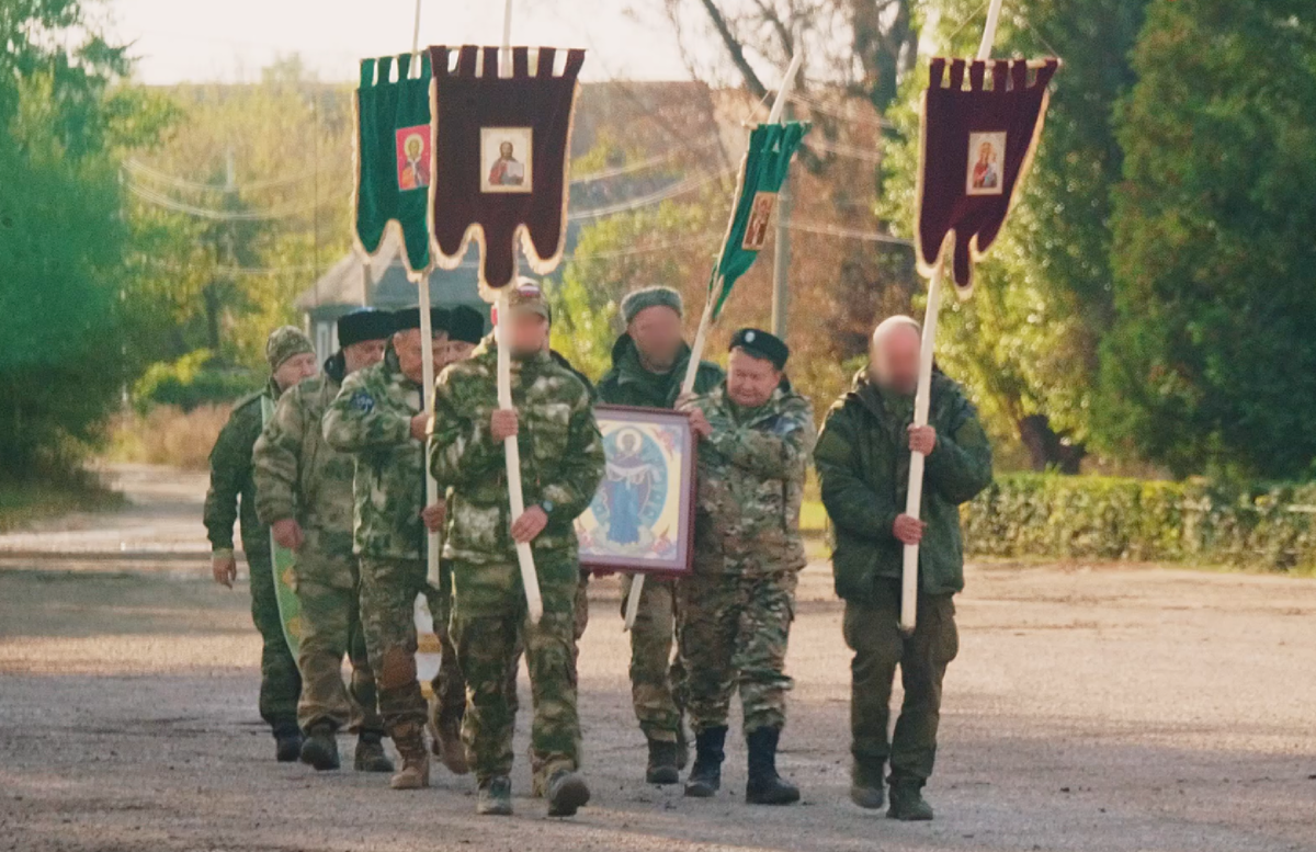 Крестный ход в зоне СВО казаков батальона "Балтика" казачьей бригады "Терек"