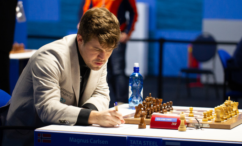    Магнус Карлсен даже не подозревал, как глубоко может проникнуть шахматная мысль. Фото: Global Look Press