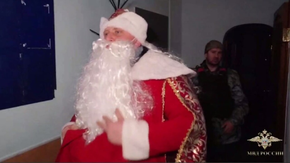    Курские полицейские поучаствовали в акции «Полицейский Дед Мороз»