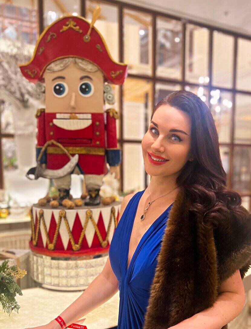 На фото: ведущая прогноза погоды на канале "ТВЦ" Наталья Зотова