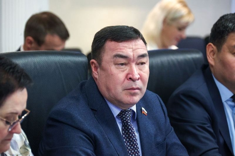    Александр Новьюхов вошел в топ-3 эффективных представителей верхней палаты парламента