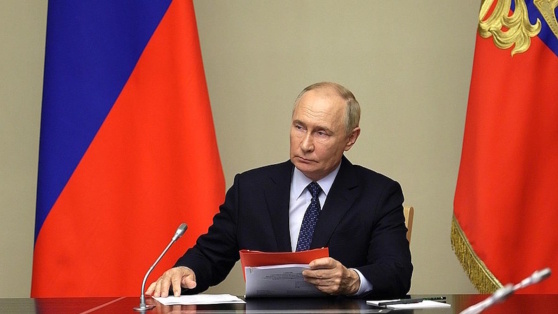    Ужесточение наказания за участие в мятеже, уголовная ответственность за продажу вейпов детям и декриминализация медицинской деятельности: какие законы подписал Путин Виктория Шварц