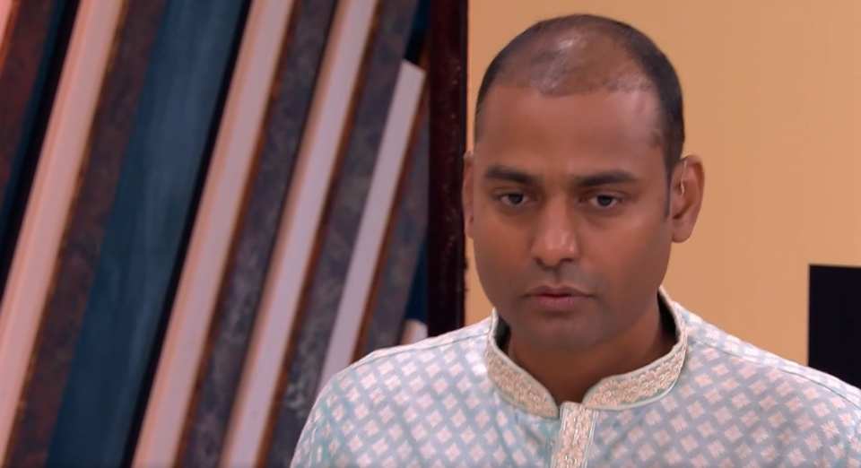    Индийский астролог Пунит Нахата. Источник: кадр видео smotrim.ru