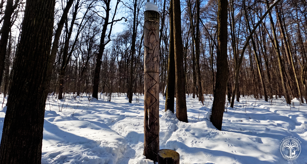 Идол Велеса в парке Царицыно.