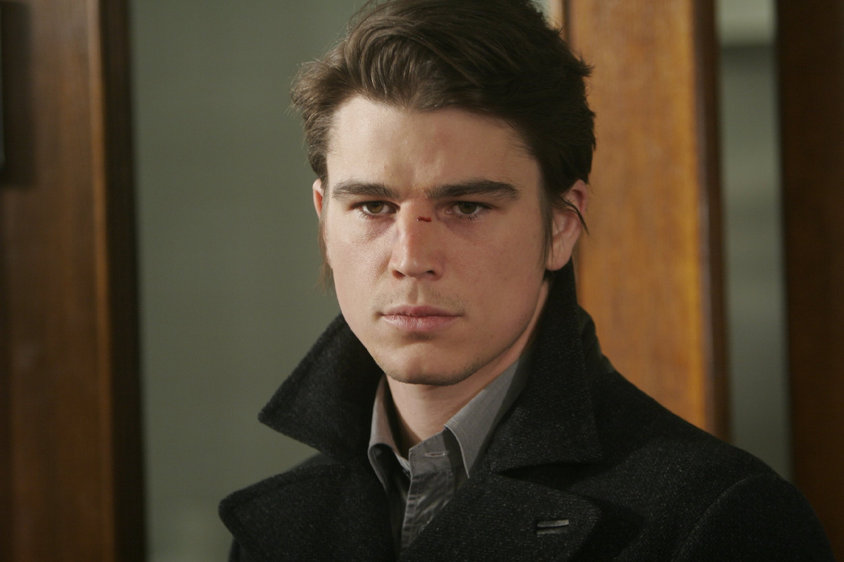 Кадр из кинофильма "Счастливое число Слевина" 