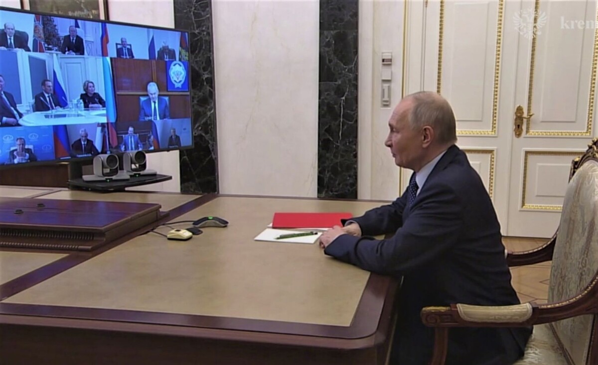     / Источник: Кадр из видео