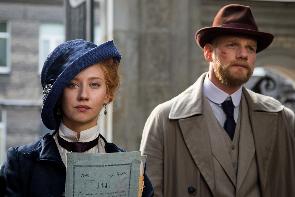 Вильма КУТАВИЧЮТЕ и Юрий КОЛОКОЛЬНИКОВ на съёмках сериала «ВОСКРЕСЕНСКИЙ»