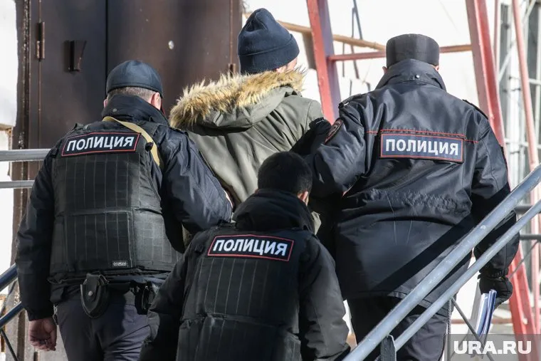 Отец убитых детей задержан (архивное фото)
Фото: Илья Московец © URA.RU