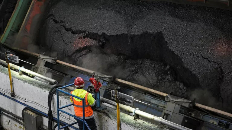    В Оренбургской области установлена розничная цена на уголь для населения Андрей Севостьянов
