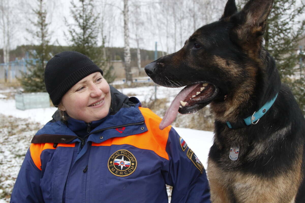 Нина Сидорова стала лучшим спасателем-кинологом МЧС России. Фото: ГУ МЧС России по РТ