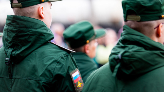    В России закончился осенний призыв на военную службу Роман Захаров