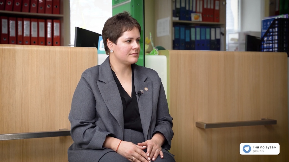 Заместитель декана Финансового университета по учебно-методической работе – Наталья Майер. СМИ «Гид по вузам».