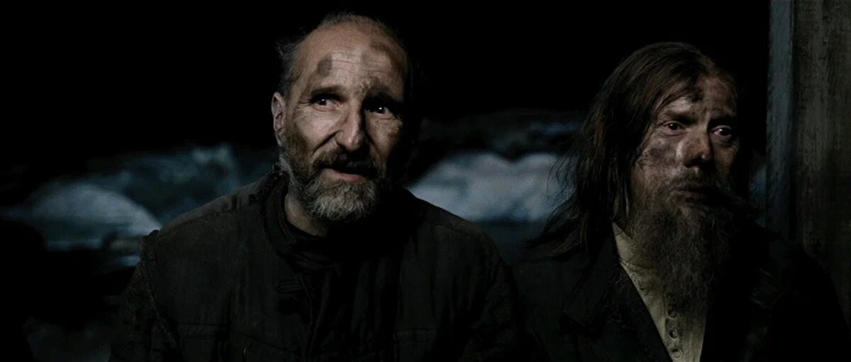 "- Умирать... Умирать не страшно. Страшно будет перед Богом стоять. Грехи давят." Фото: Кинопоиск