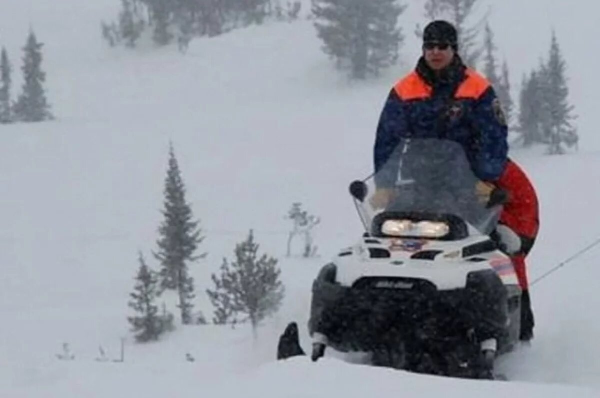    На Камчатке спасли снегоходчиков с двумя маленькими детьми