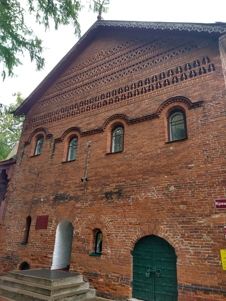 Дворец удельных князей в кремле