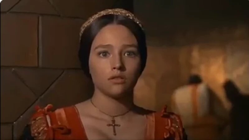     Актриса Оливия Хасси. Скриншот из фильма «Ромео и Джульетта»