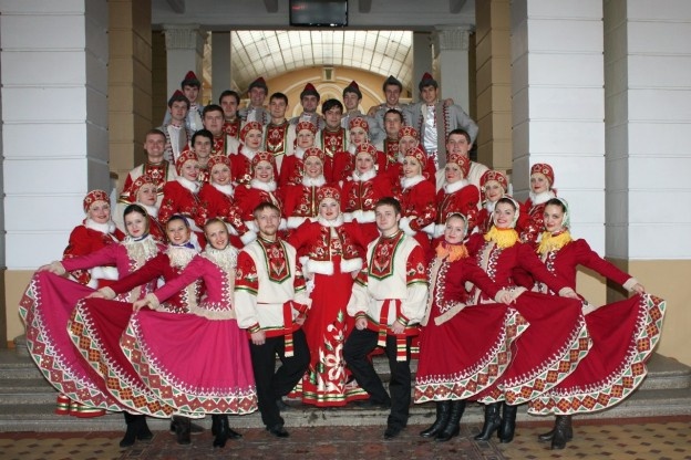 Сегодня воронежскому ансамлю песни и танца "Черноземочка" исполнилось 60 лет!