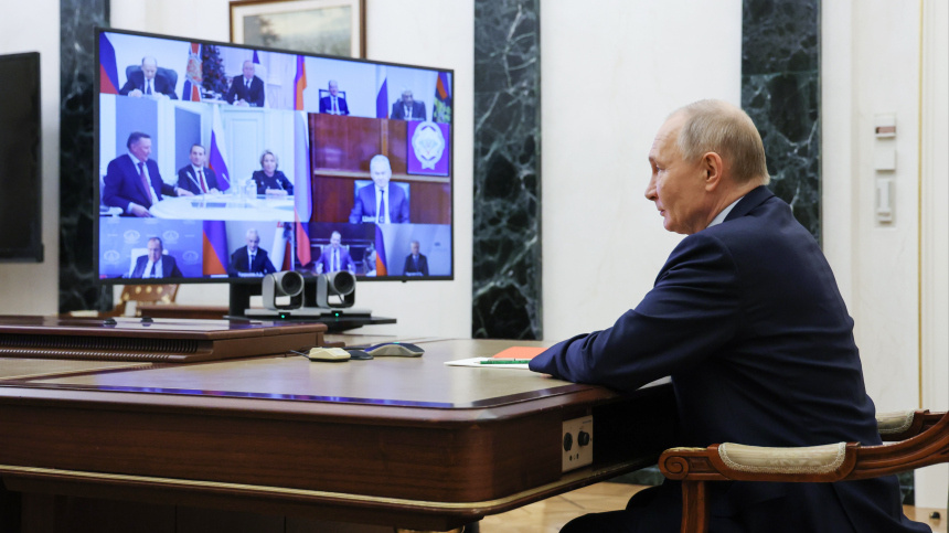    Фото: © РИА Новости/Александр Казаков; 5-tv.ru