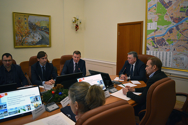 В администрации Твери подвели итоги реализации нацпроектов и обсудили план развития города