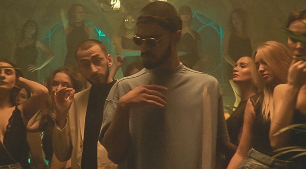     Кадр из клипа «I Got Love»