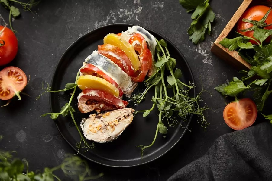 Не только приятный вкус делает скумбрию столь любимой