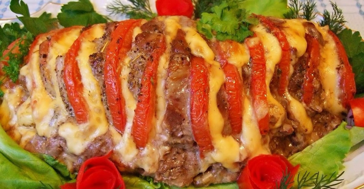 На снимке: м-м-м- запеченное мясо!!!