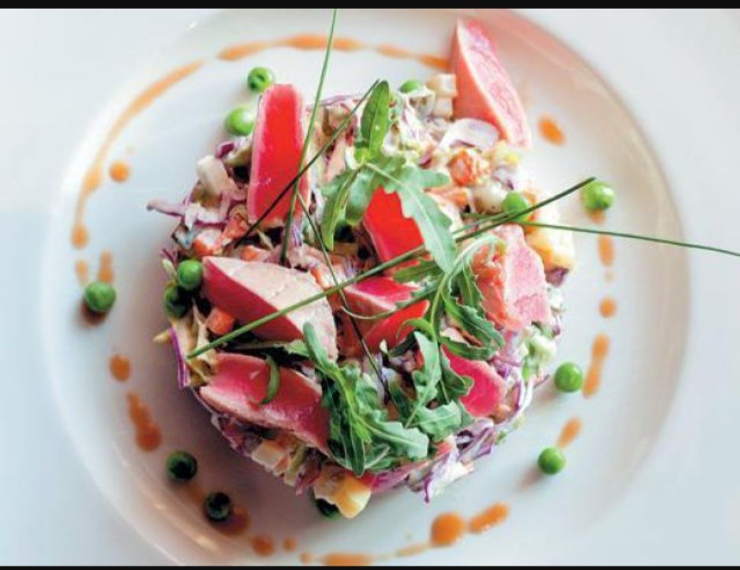 Фото из Яндекс. Тут тунец не консервированный. 