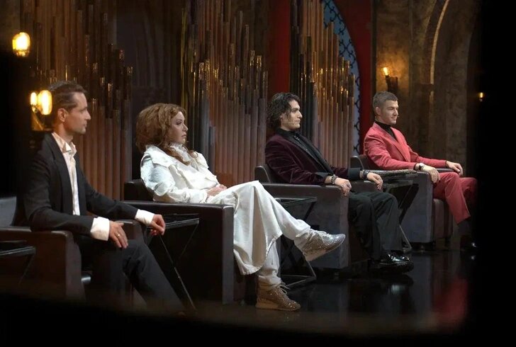 В этом сезоне между членами жюри разгорались споры, которые сильно повлияли на результат