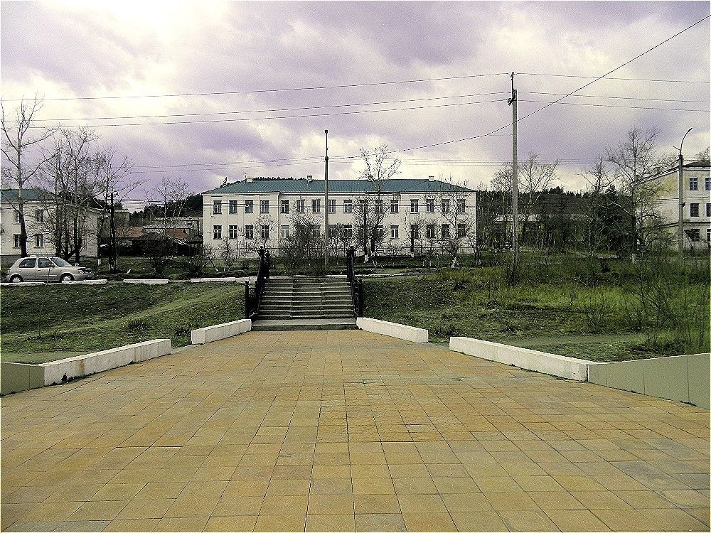 (Улица 50 лет ВЛКСМ на Соцгороде)