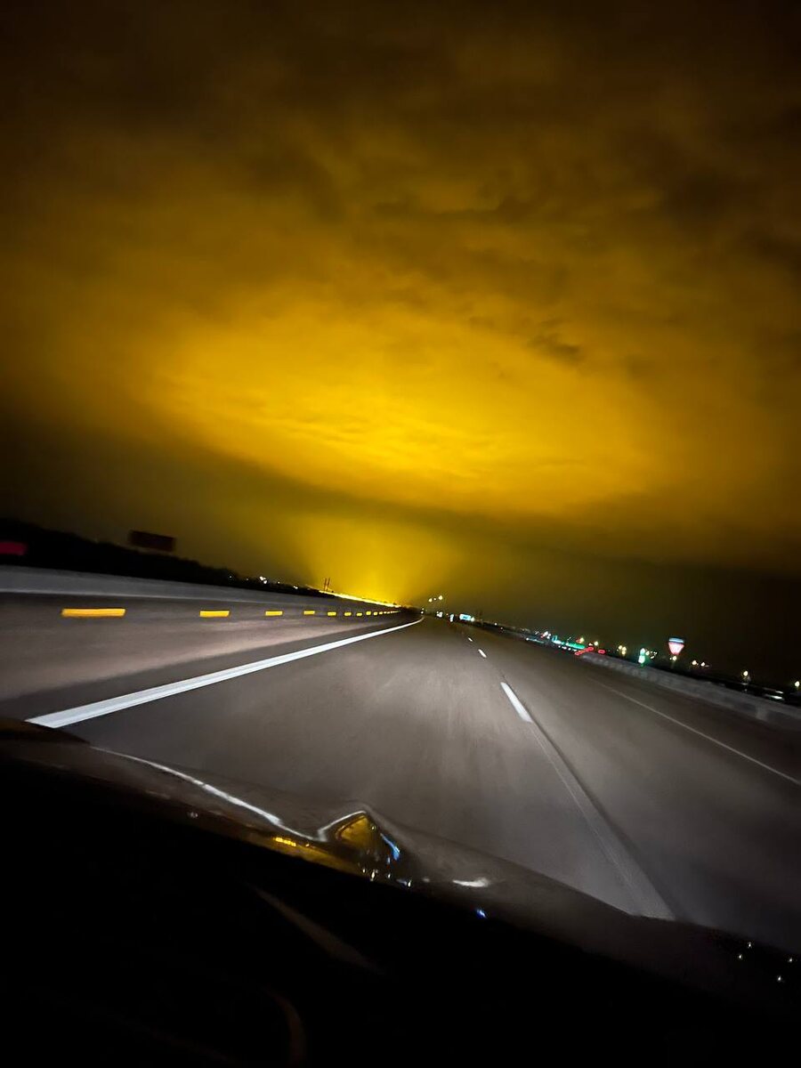 Теплицы около Минска. 