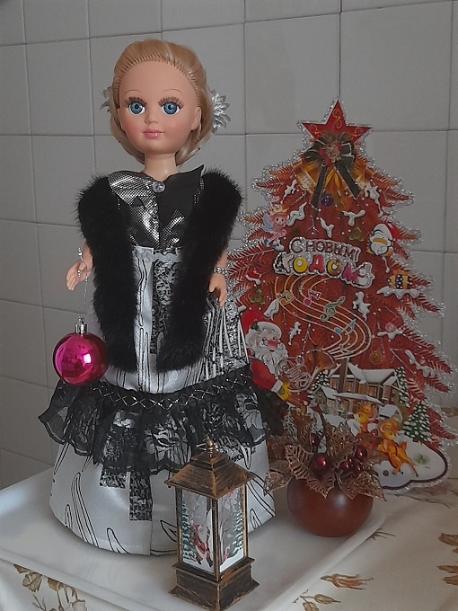 Новогодний наряд "Волшебный фонарь" для куклы Анастасии. Декабрь, 2024. 