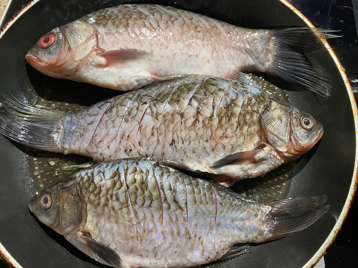 Готовлю карасей на скорую руку